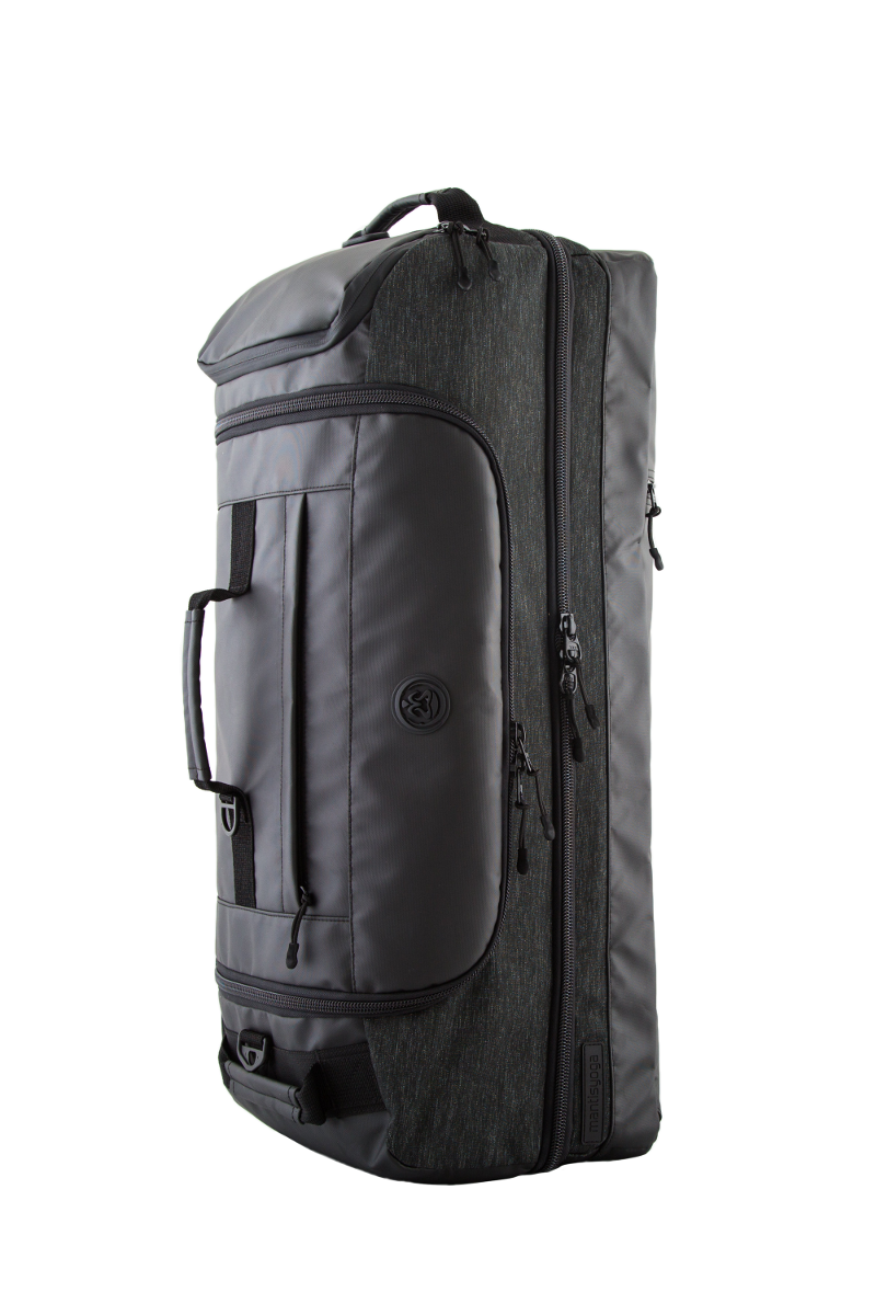 retreat duffel pack vertical
